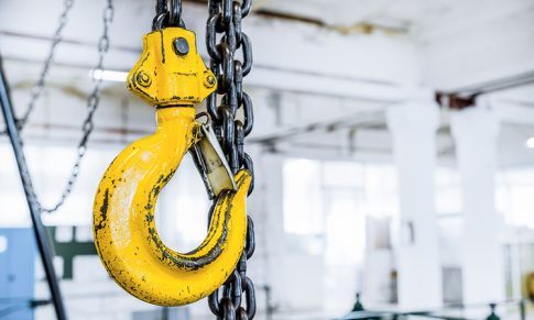 What is the Difference Between Lifting and Rigging?
